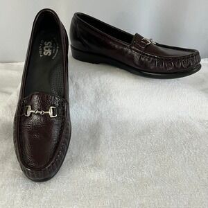 SAS Metro Slip On Loafers Women 8 S Burgundy Patent Leather Horsebit Tripad USA
